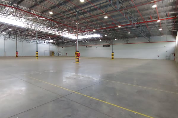 6 000m² Warehouse For Lease In Riverhorse Valley — image 6
