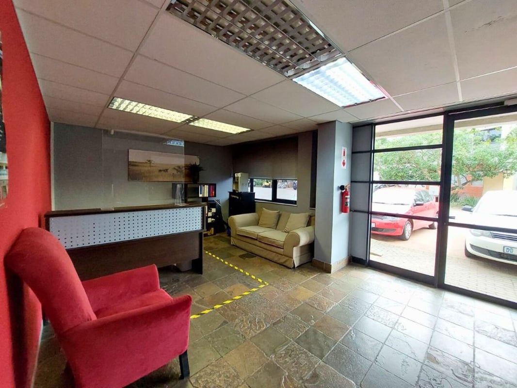 1008m² Warehouse For Sale in Riverhorse Valley