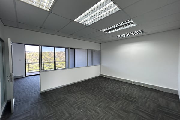 230m² Office To Let at Westway Office Park, Westville — image 2