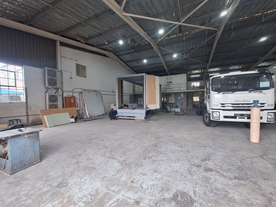 1 538m² Warehouse To Let in Westmead