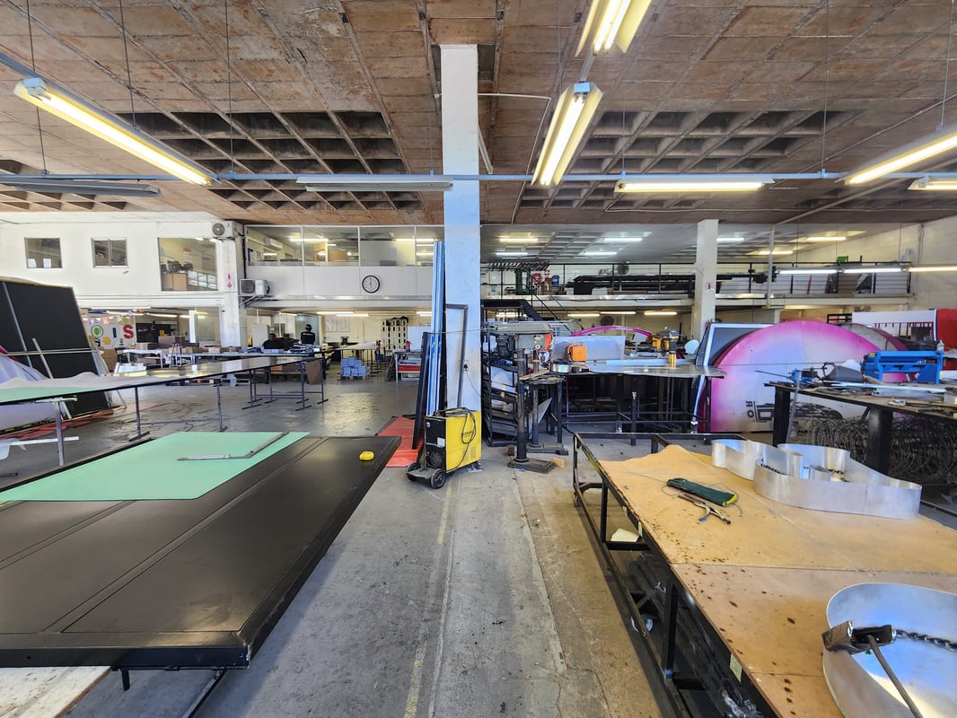 937m² Factory For Sale in Briardene