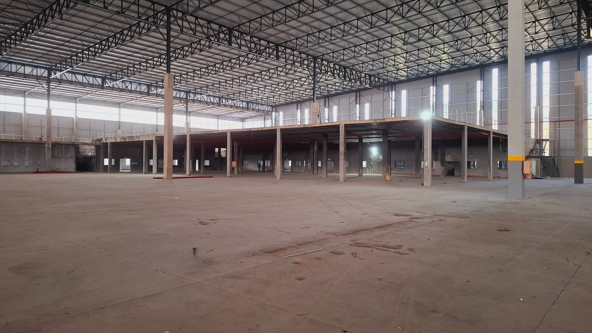 22 428m² Warehouse To Let in Cornubia