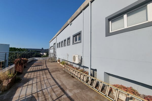 375m² Office To Let in Riverhorse Valley — image 6