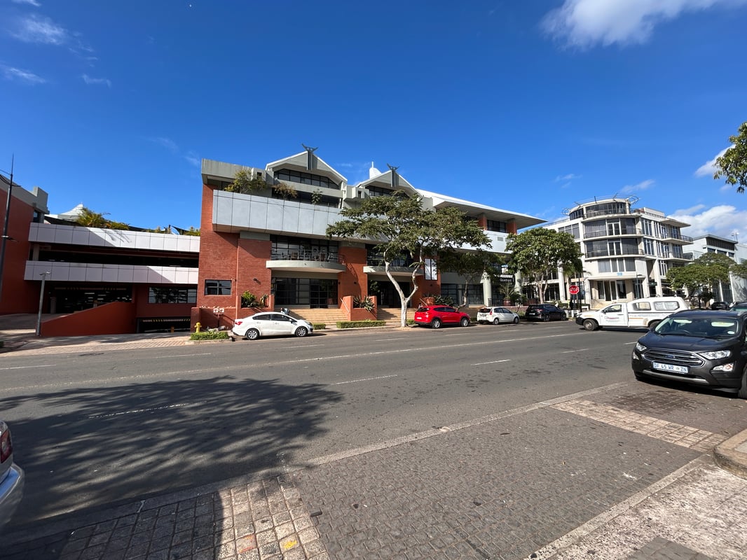 120m² Office For Sale In Umhlanga 