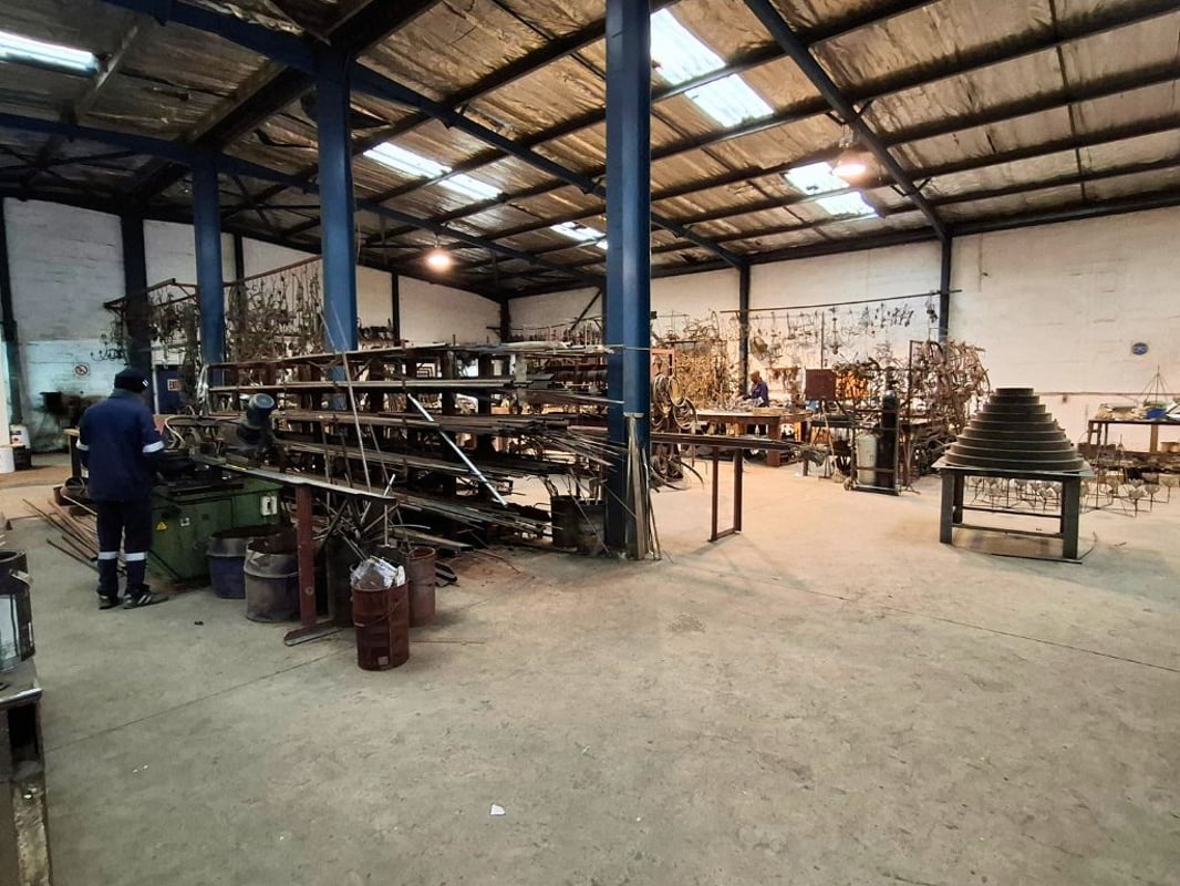 829m² Prime Standalone Property For Sale in Mount Edgecombe