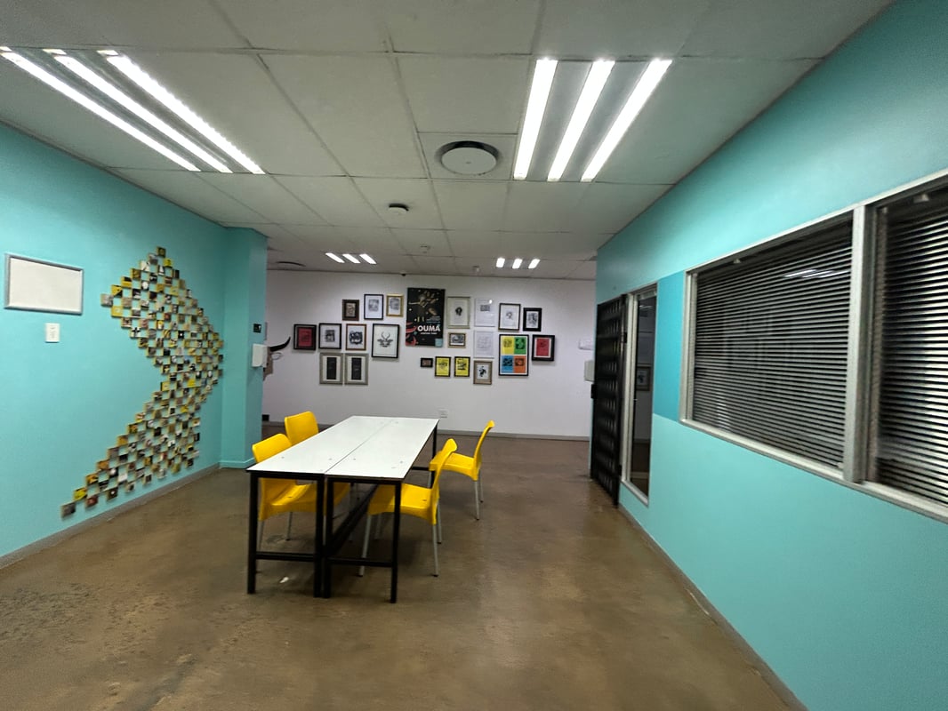 1 834m² Office to Let in The Glades Office Park, La Lucia Ridge