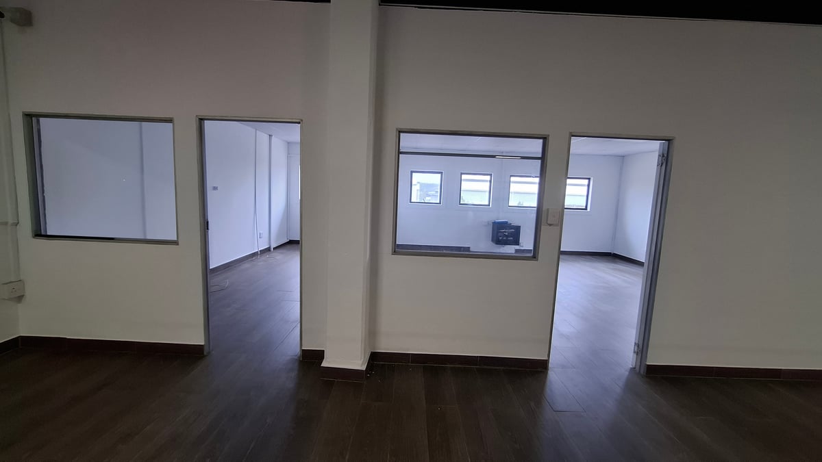 648m² Warehouse To Let in Cornubia