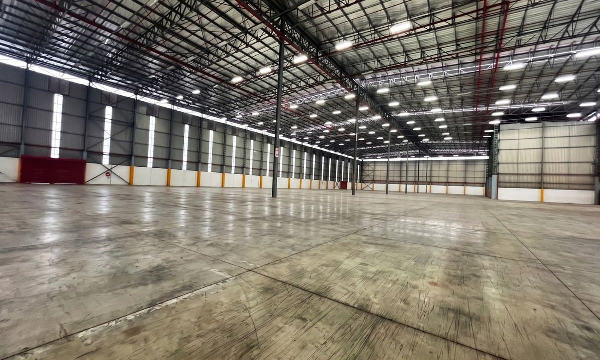 15 716m² Premium Logistics & Distribution Warehouse To Let – Prospecton