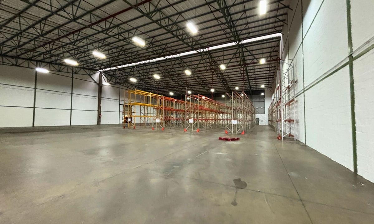 3301m² Warehouse To Let in New Germany