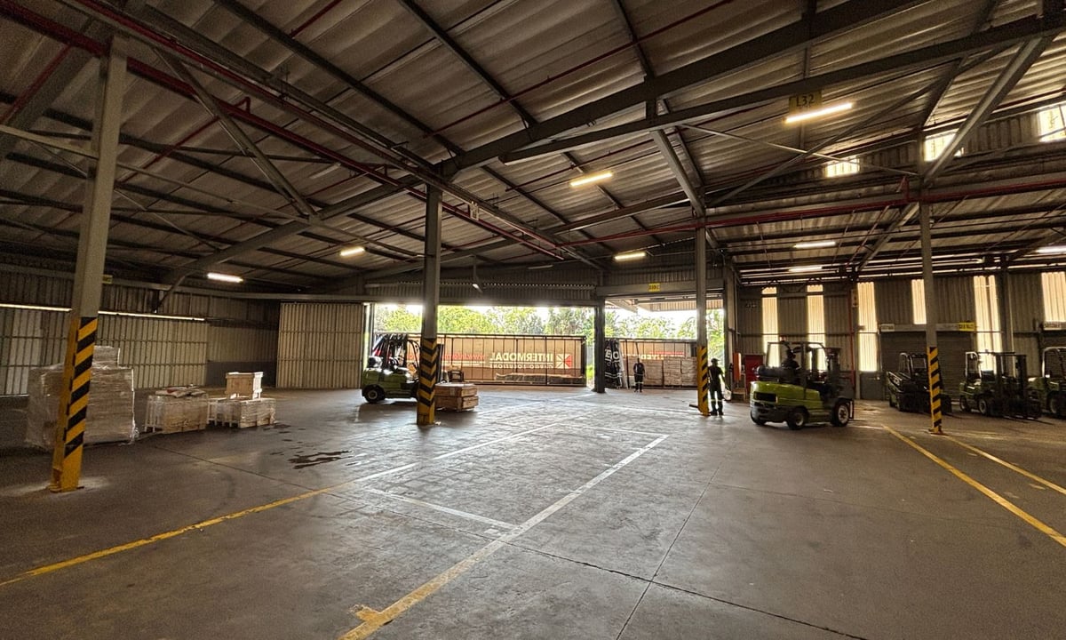 19 137m² Logistics & Distribution Facility To Let, Prospecton, Durban