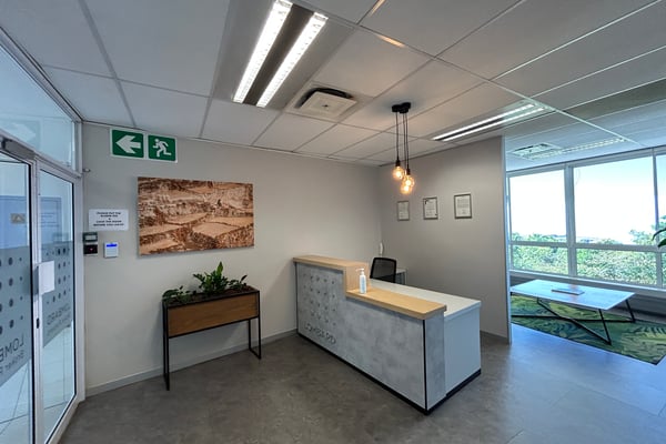  306m² Office To Let In La Lucia Ridge — image 2