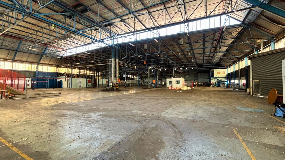 4 970m² Warehouse To Let in Westmead