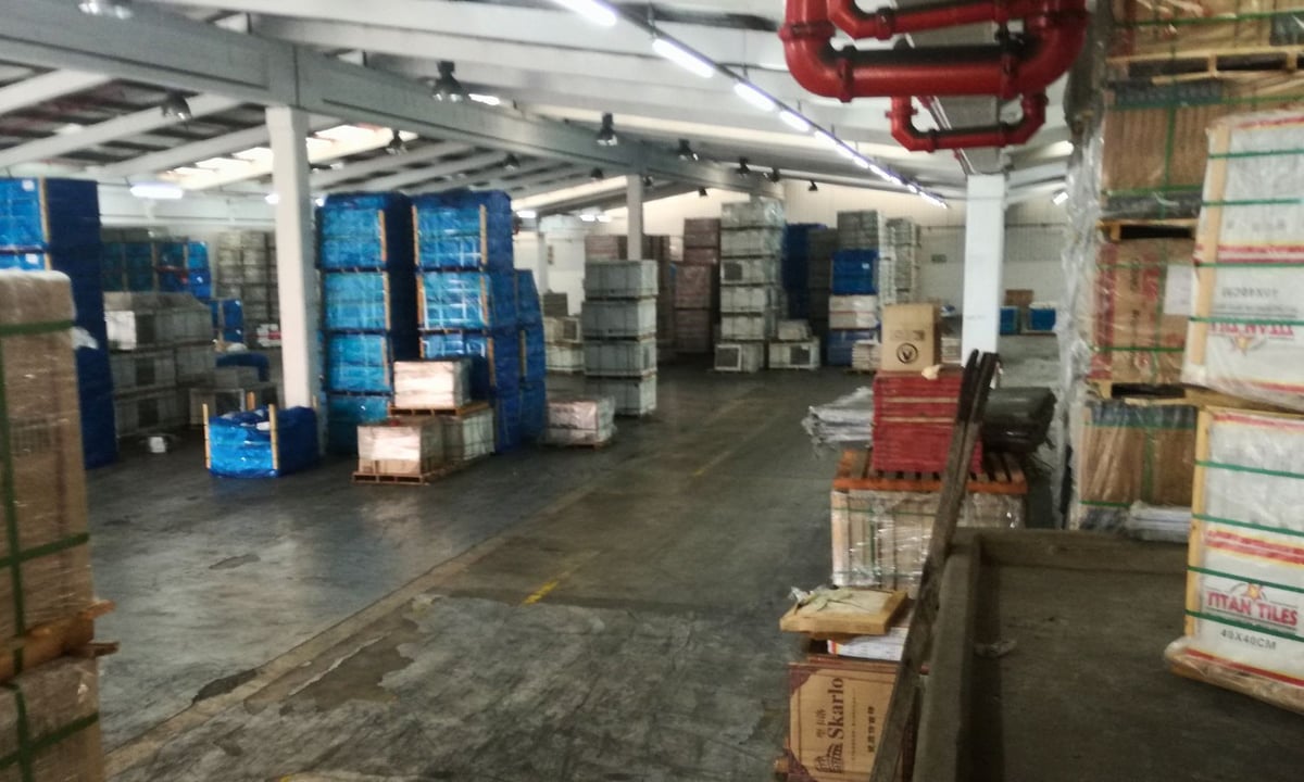 2 157m² Warehouse For Sale in New Germany