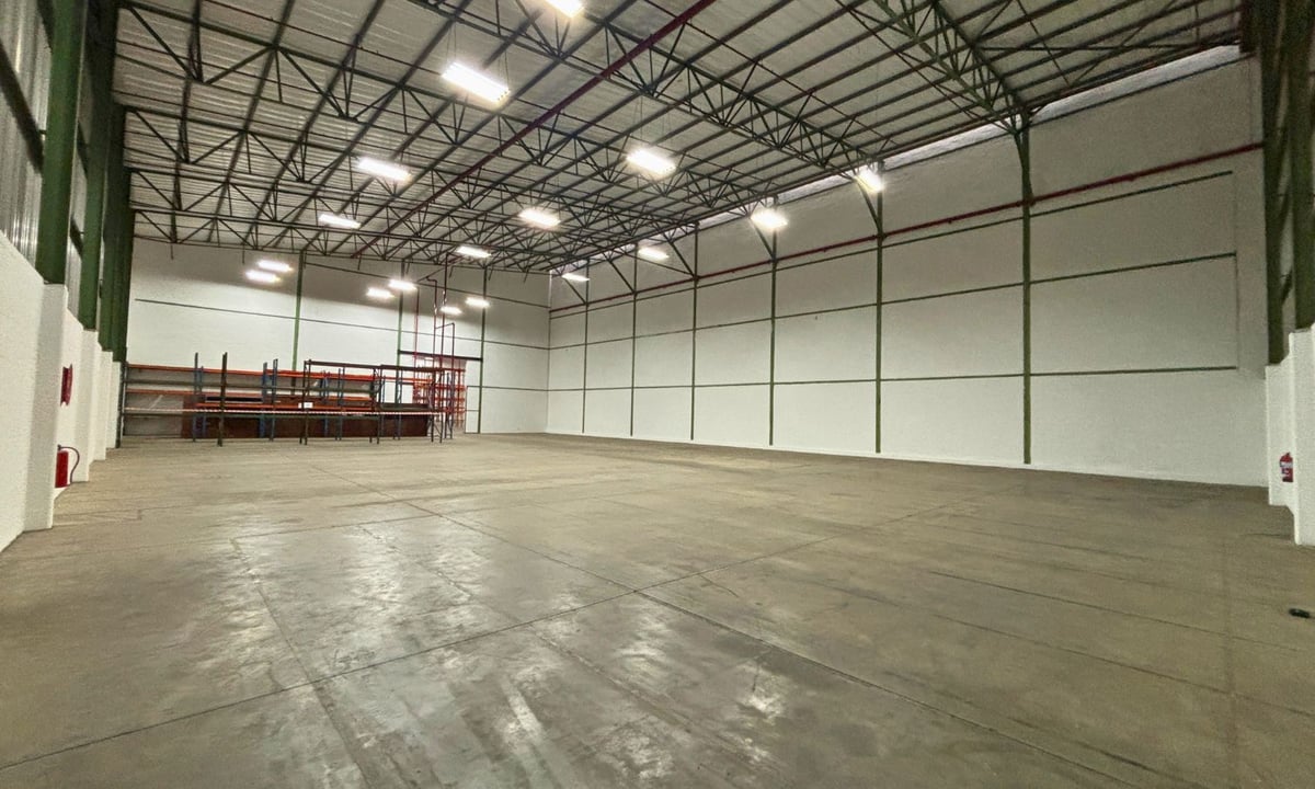 3301m² Warehouse To Let in New Germany