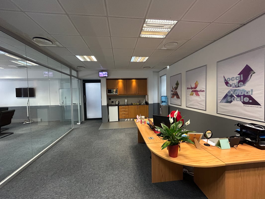 144m² Office To Let in Westville