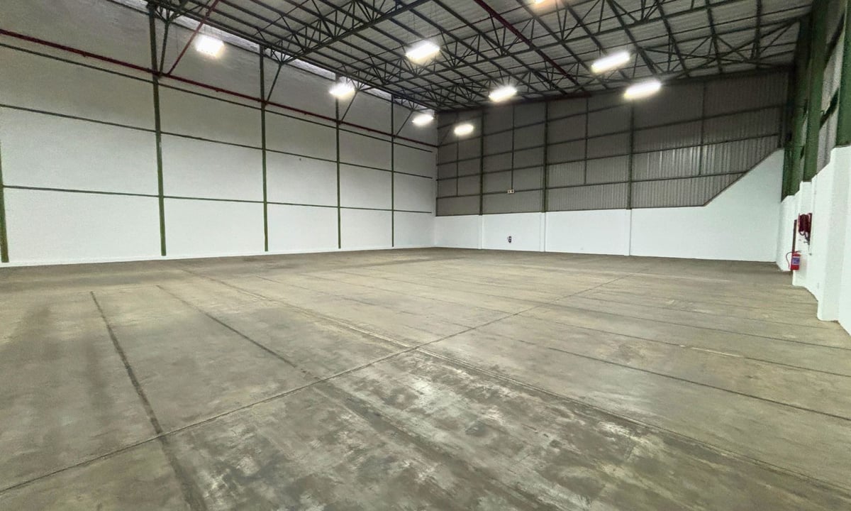 3301m² Warehouse To Let in New Germany