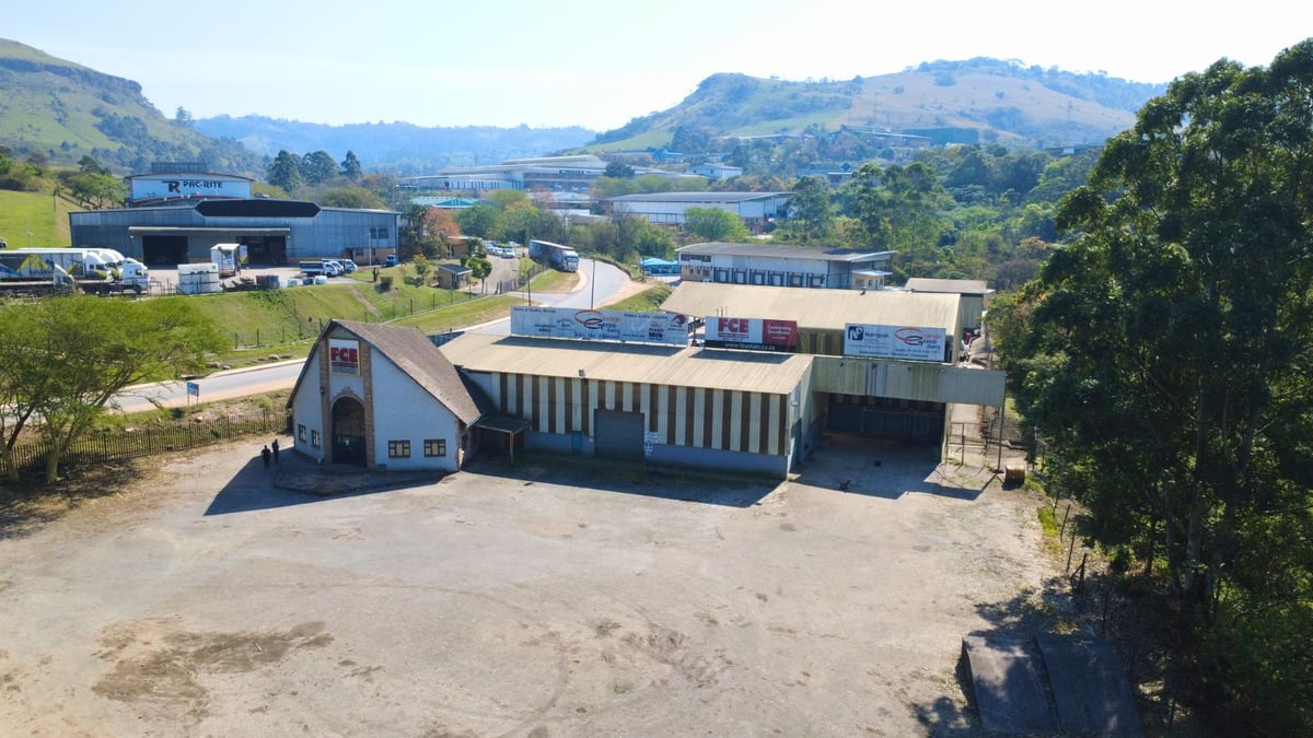 845m² Warehouse To Let in Westmead