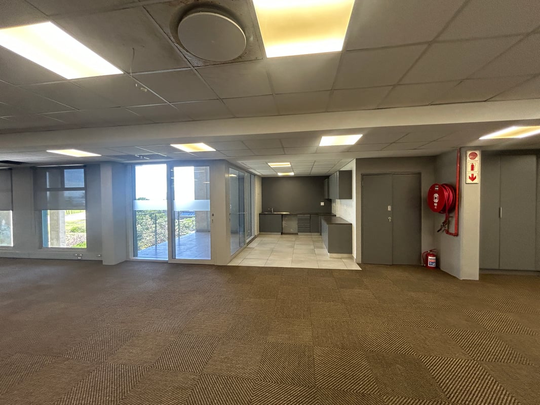 412m² Office For Sale in Point Waterfront, Durban