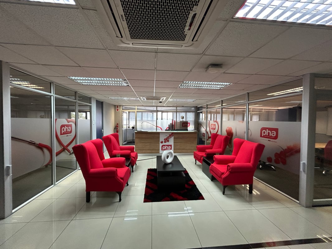 1246m² Office To Let in Westville