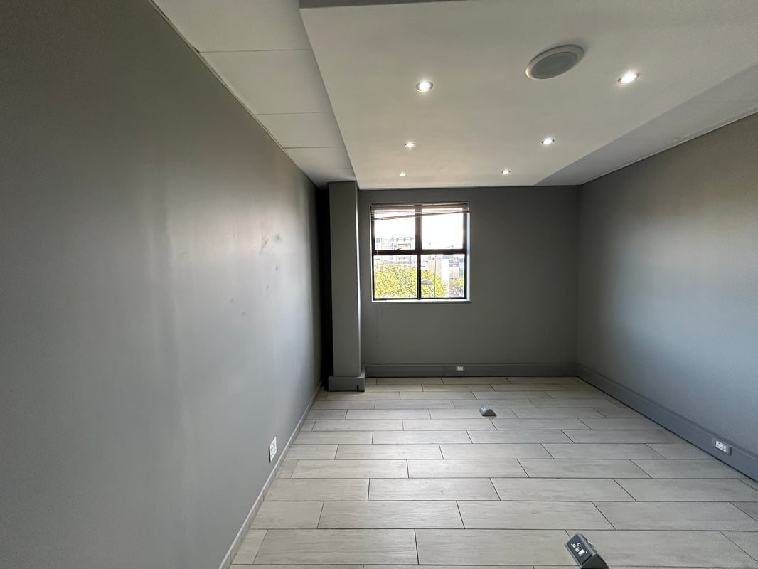 179m² office to let in Umhlanga