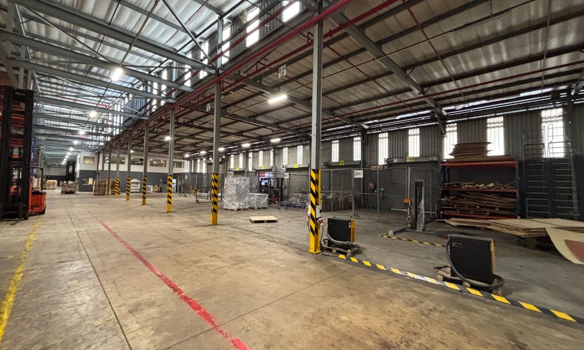 19 137m² Logistics & Distribution Facility To Let, Prospecton, Durban