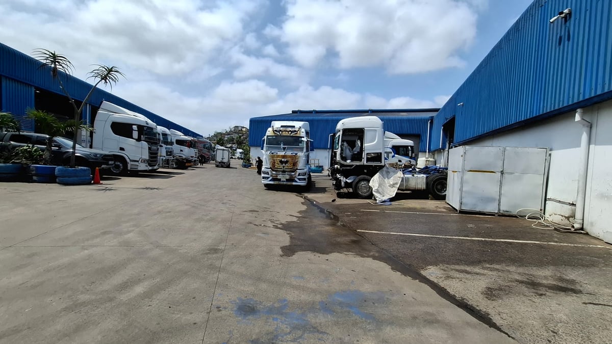 380m² Warehouse To Let in Springfield 
