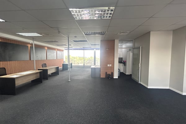 129m² Office To Let In Umhlanga  — image 3