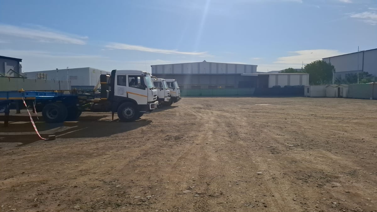 5400m² Vacant Industrial Land For Sale in Cornubia
