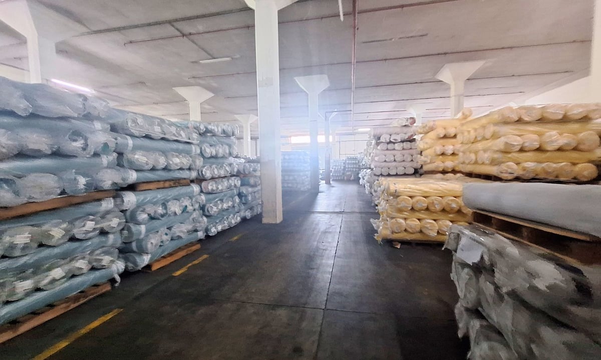 3 432m² Industrial Unit For Sale in New Germany