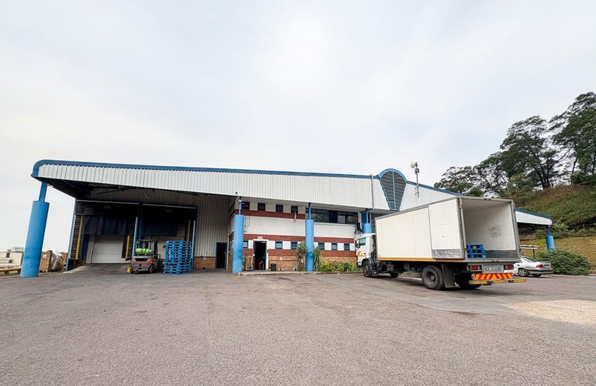 2 269m² Warehouse For Sale in Westmead