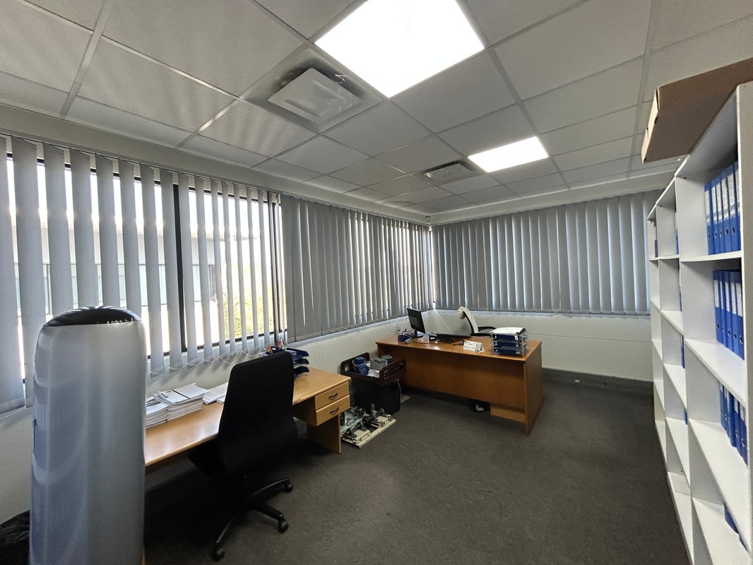 215m² Office To Let In Westway Office Park, Westville