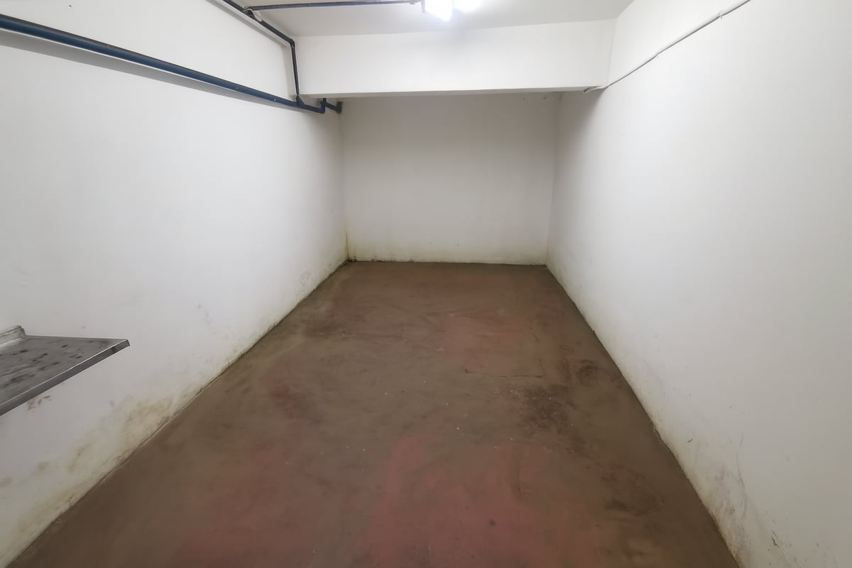 2000m² Warehouse To Let in Congella