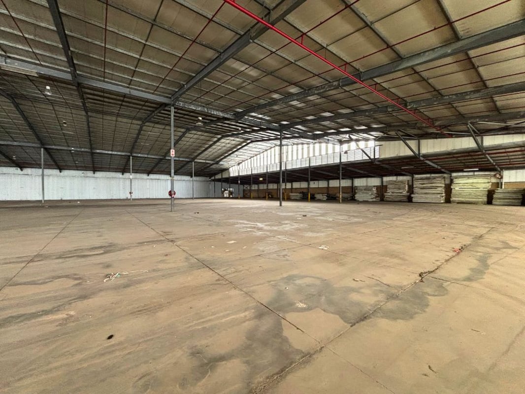 11 018m² Logistics and Warehousing Facility To Let in Mobeni