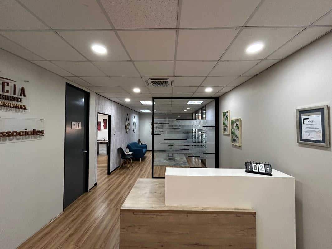 255m² Office To Let in La Lucia Ridge