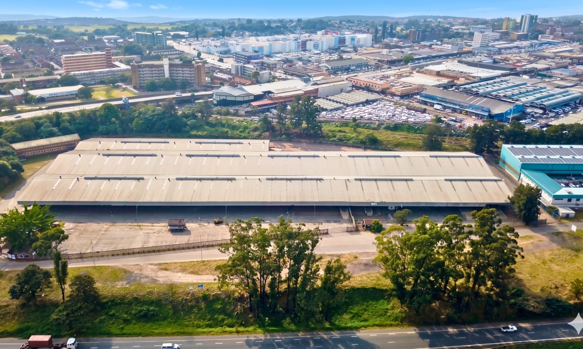 13 650m² Warehouse To Rent in Pinetown 