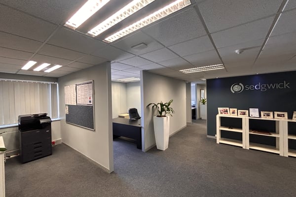 329m² Ground Floor Office To Let – 70 Buckingham Terrace, Westville — image 3