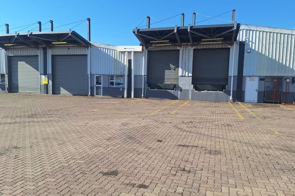 2 157m² Warehouse For Sale in New Germany — image 4