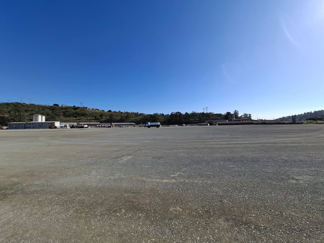 5136m² Hardened Yard For Lease in Riverhorse Valley