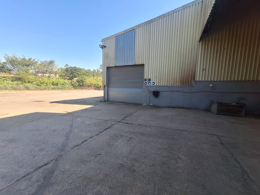 845m² Warehouse To Let in Westmead