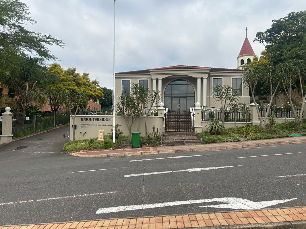 650m² Office to Let in Westville