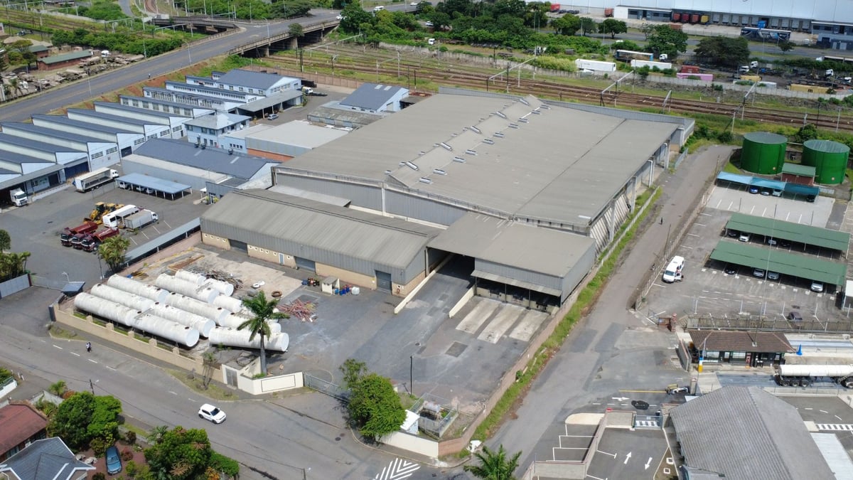 8 029m² Warehouse Available For Lease in Mobeni