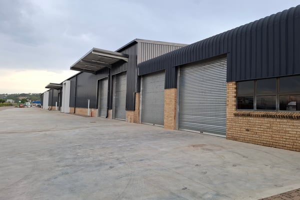 562m² Warehouse To Let in Glen Anil — image 4