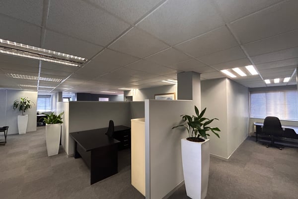 329m² Ground Floor Office To Let – 70 Buckingham Terrace, Westville — image 6