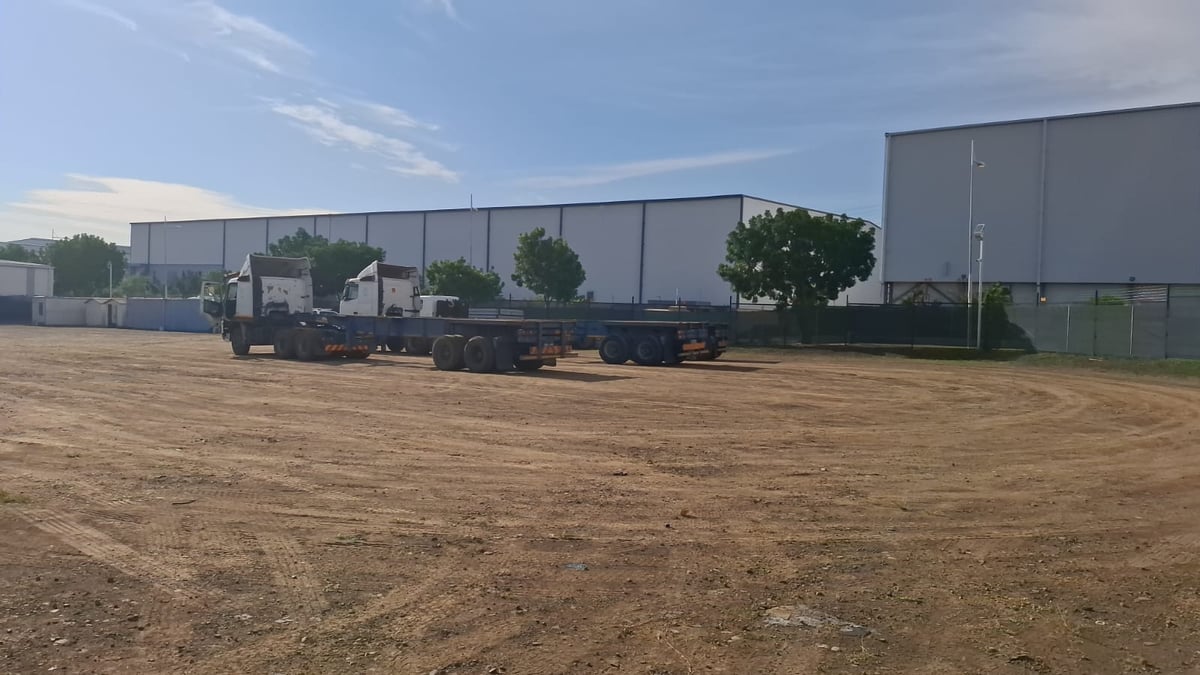 5400m² Vacant Industrial Land For Sale in Cornubia