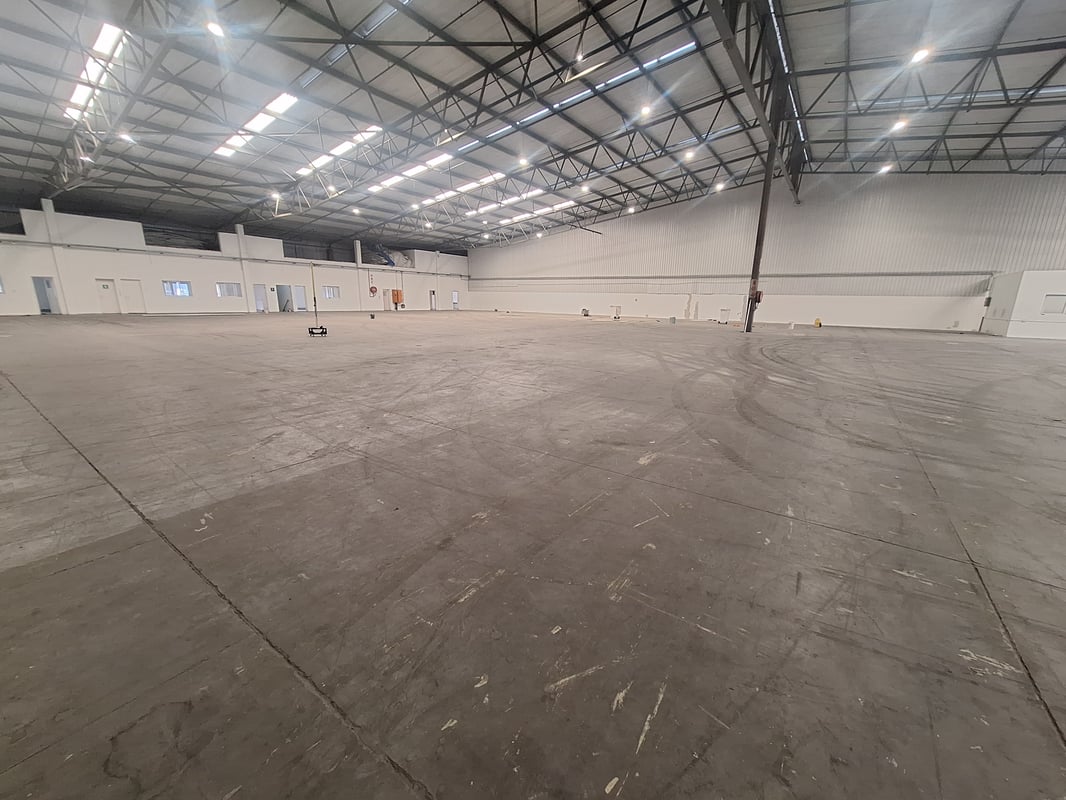 2 900m² Warehouse To Let in New Germany