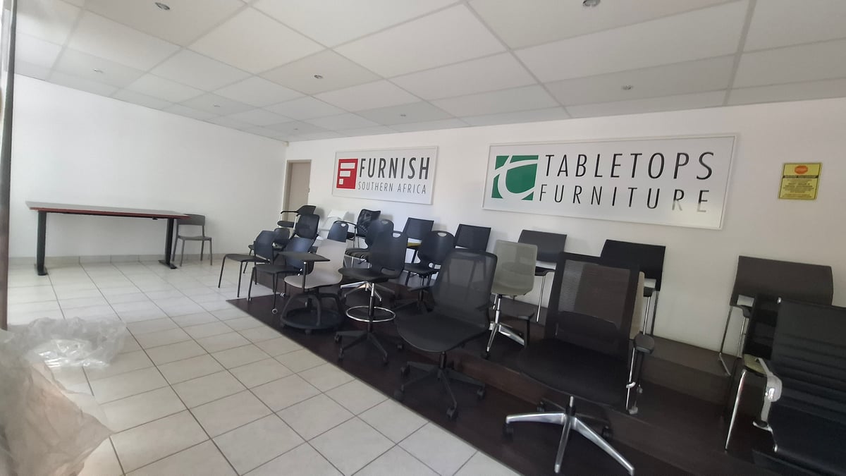701m² Warehouse For Sale in Mount Edgecombe