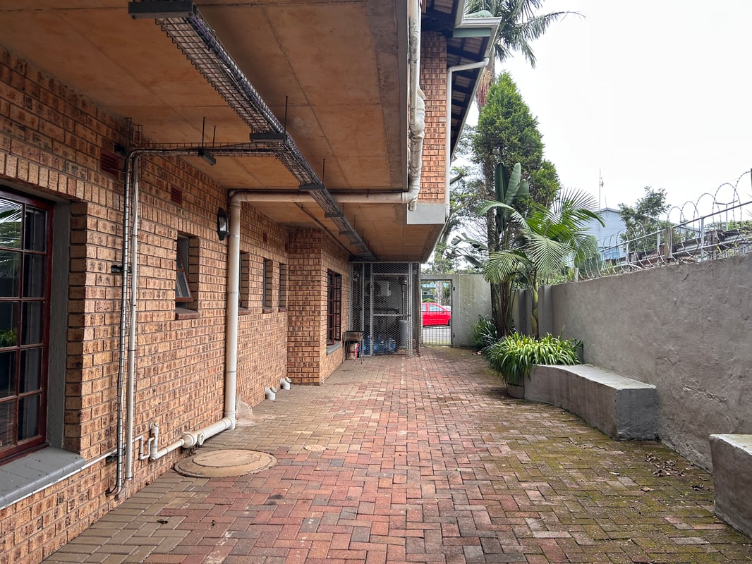 245m² Office To Let in Hillcrest