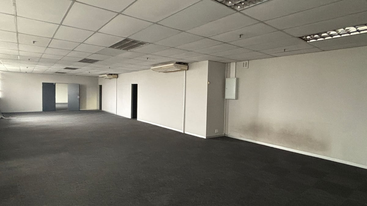 8 029m² Warehouse Available For Lease in Mobeni