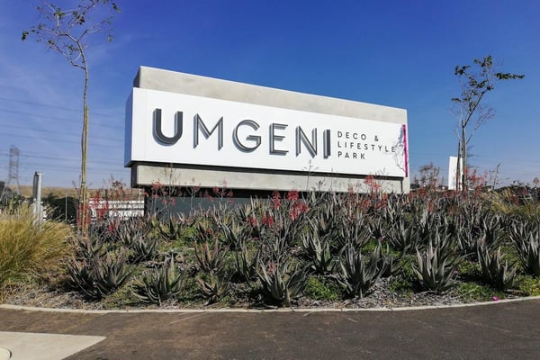 Prime Retail Development Opportunity in Springfield Park — image 2