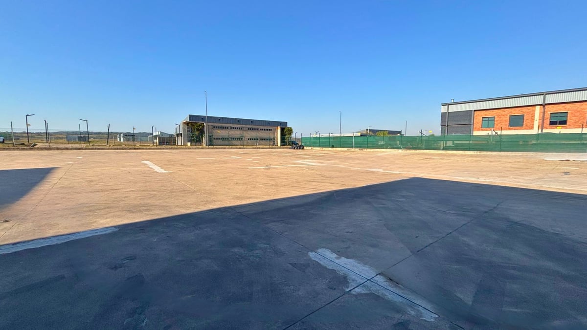 14 665m² Warehouse For Sale in Dube Trade Port, La Mercy